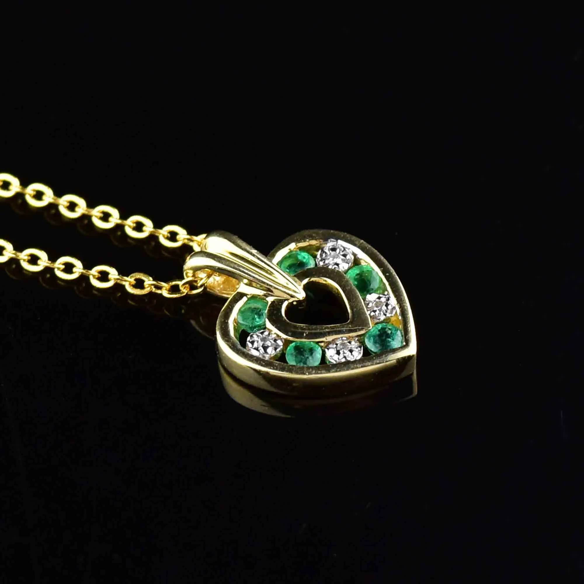 14K Gold Emerald Diamond Open Heart Pendant Necklace