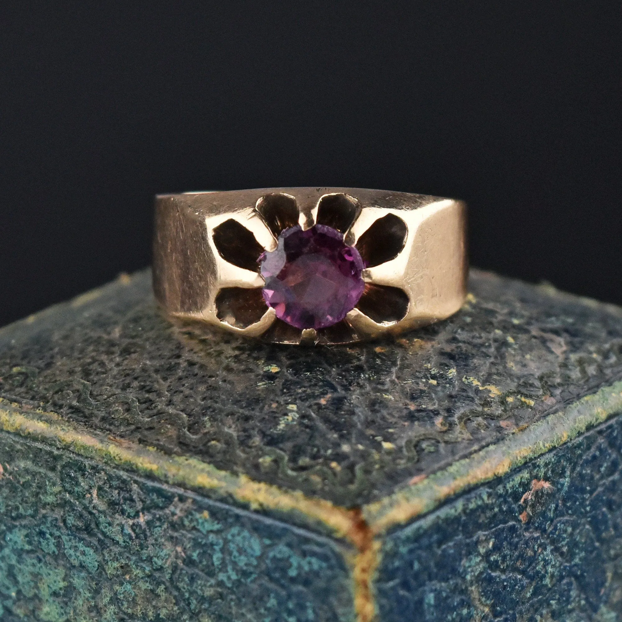 Antique Amethyst Gold Belcher Ring, Unisex Sz 7.75