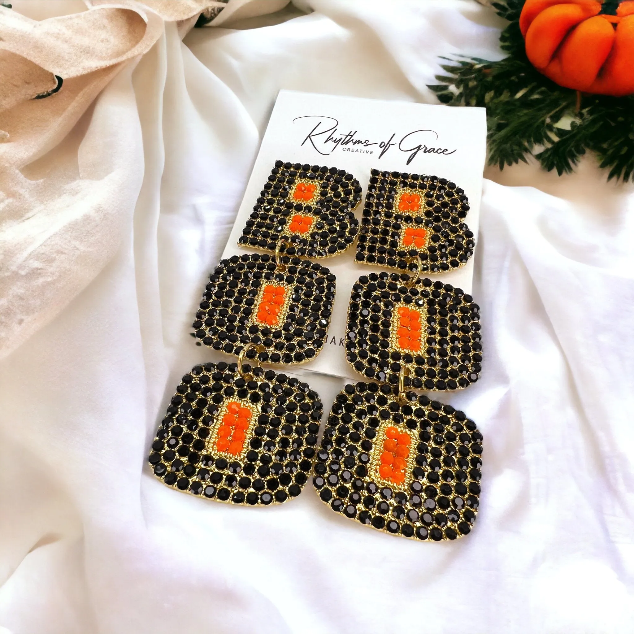 Boo Earrings - Halloween Earrings, Beaded Earrings, Halloween Accessories, Halloween Earrings, Rhinestone Halloween, Trick or Treat