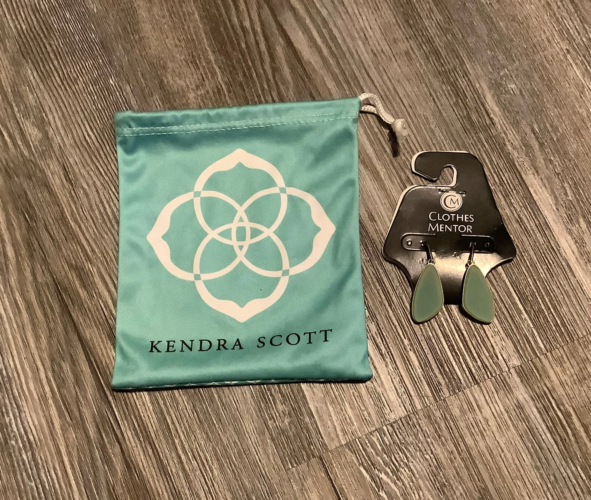 Earrings Dangle/drop By Kendra Scott