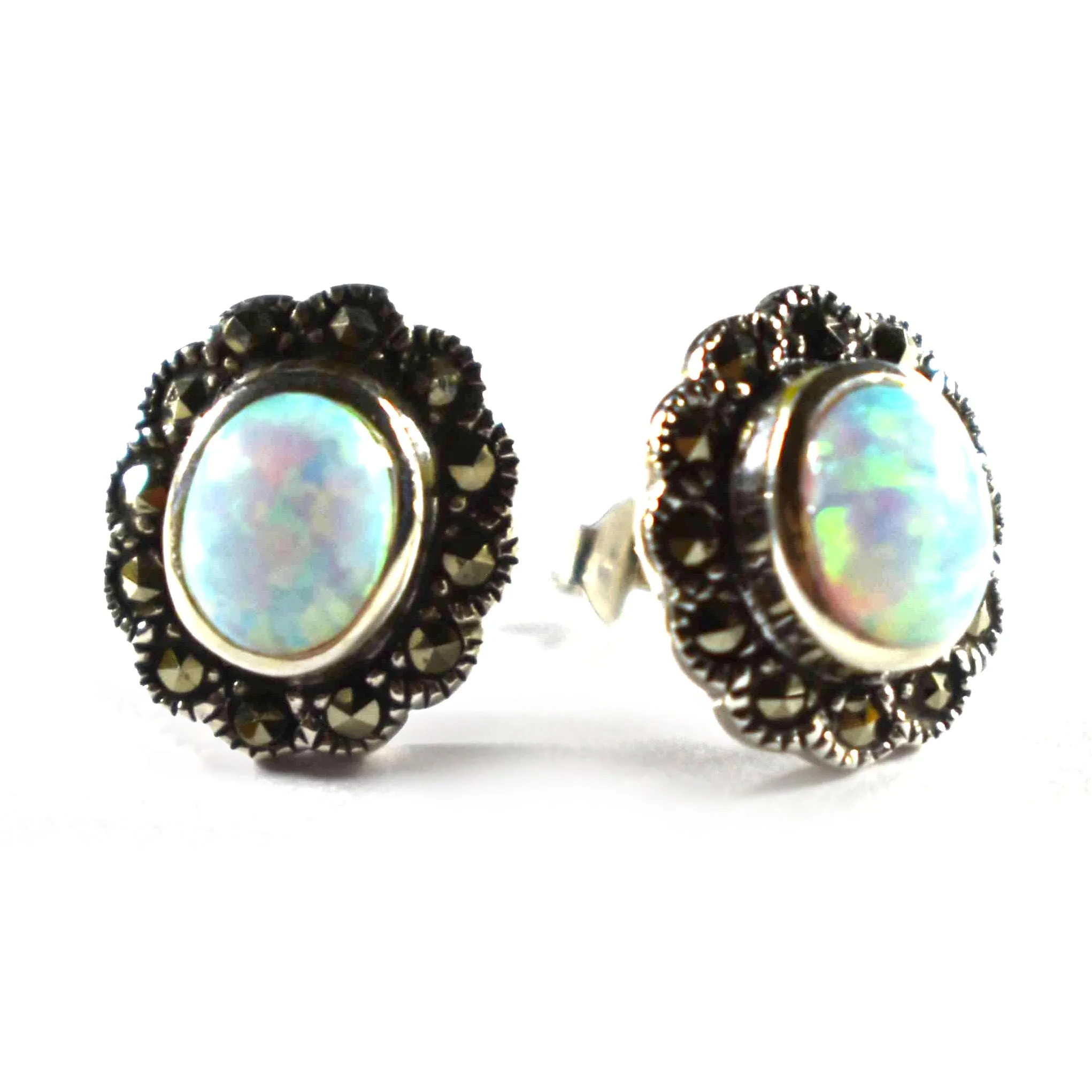 Flower pattern silver earring with marcasite & opal