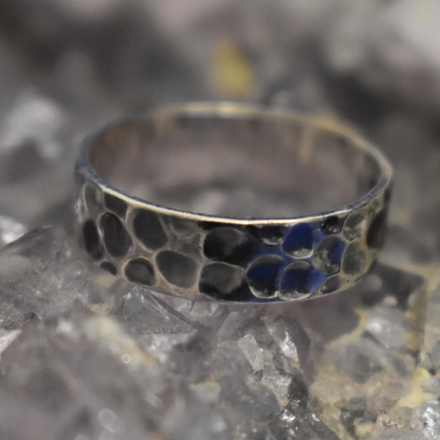 Hammered and Dotted Band Ring (925) Sterling Silver