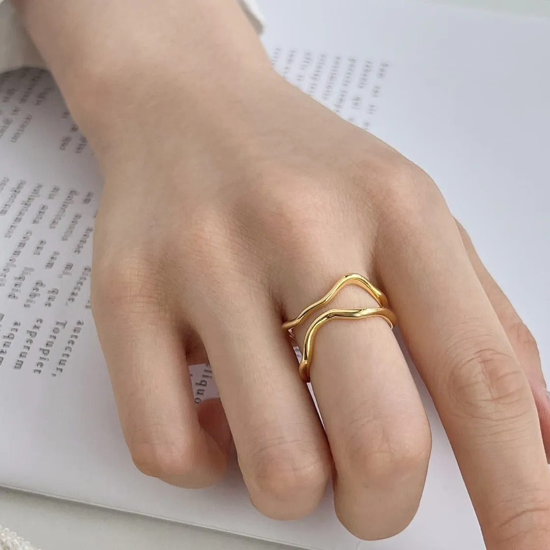 Minimalist Wave Double Band Adjustable Ring - Gold