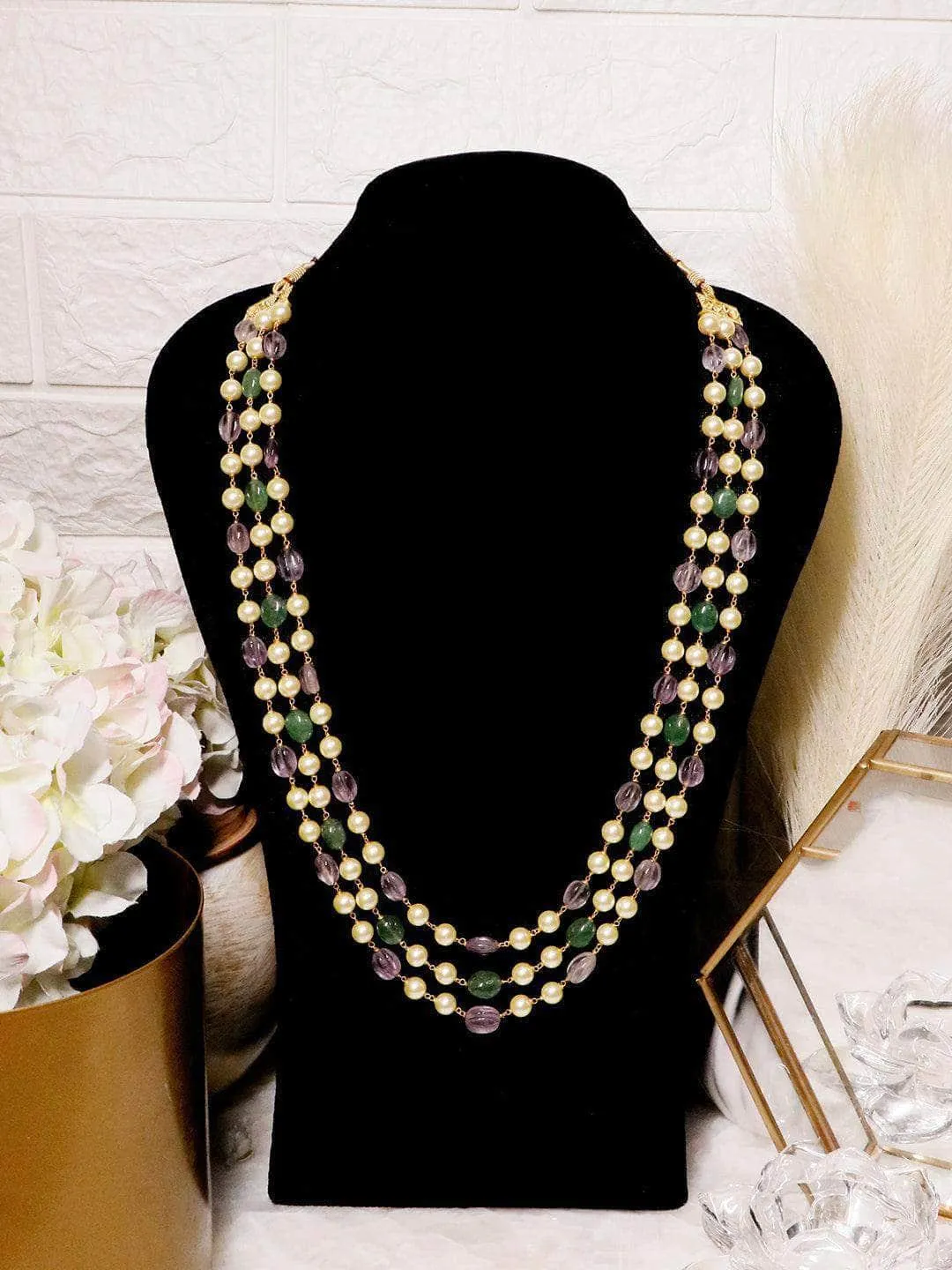 Semi Preciouse And Shell Pearl Triple Layered Haar