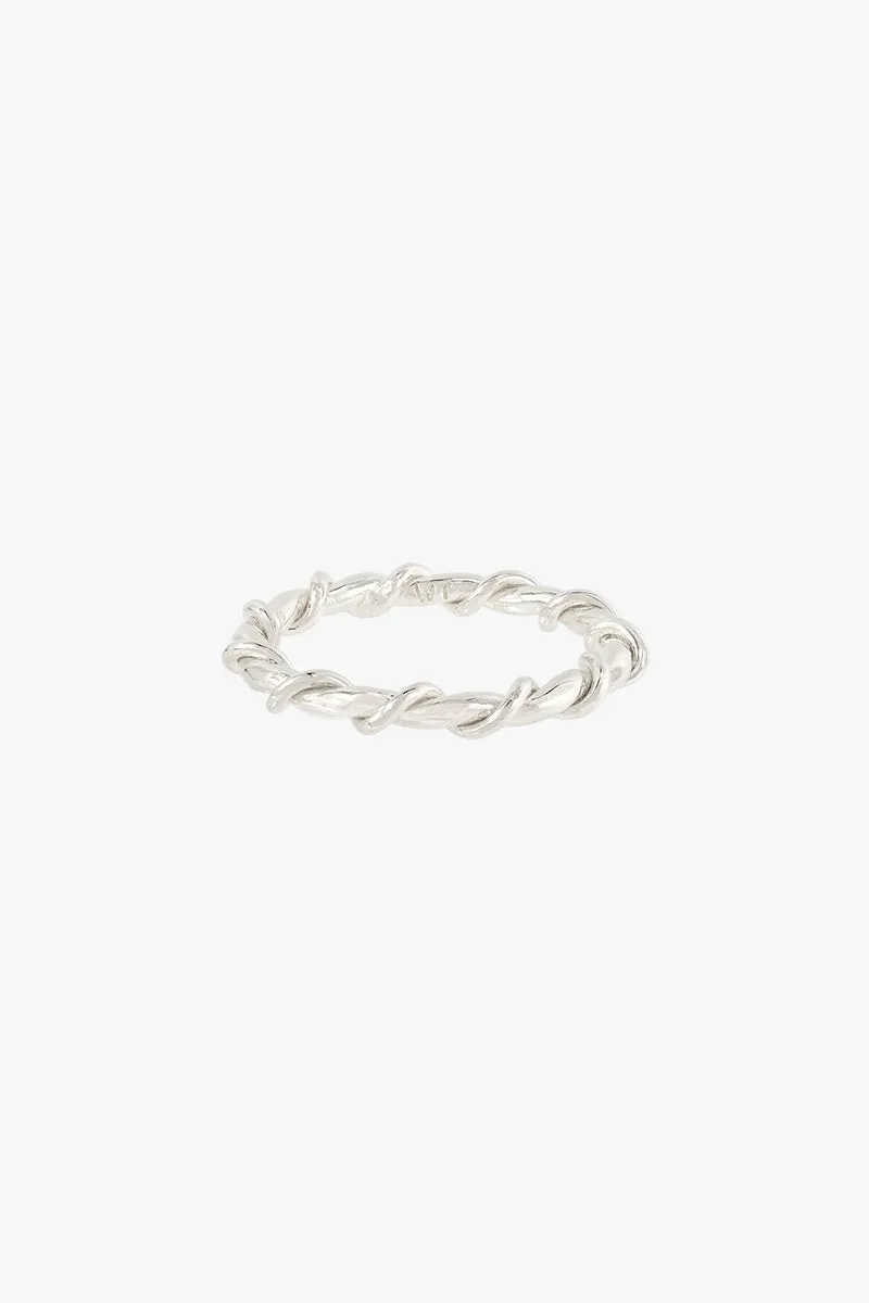 Wire ring silver